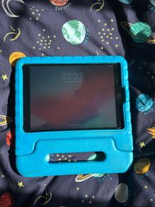 iPad Air 1st Gen 32GB with protective standing case