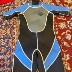 costume