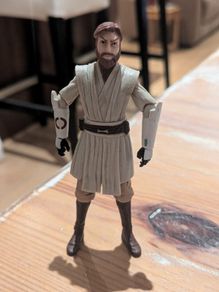 obi wan Kenobi clone wars figure 2011
