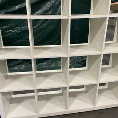 Shelving unit with 4x4cubes on castors