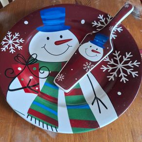 Christmas plates and servers