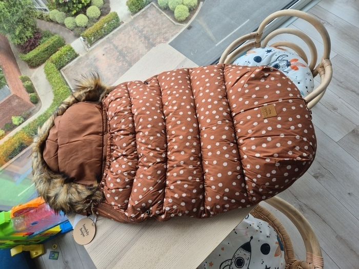 BNWT - Buddy & Hope Footmuff