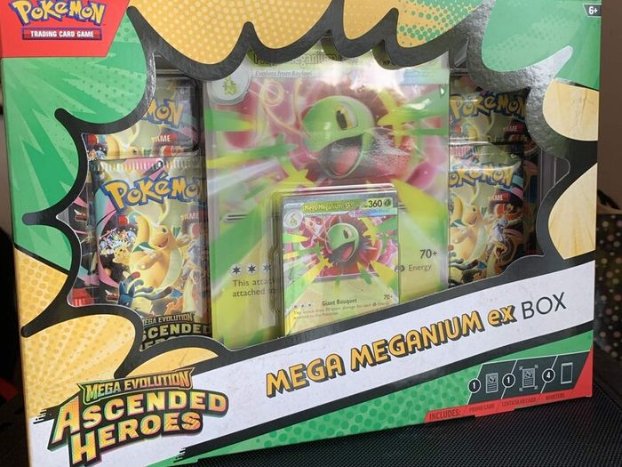 Pokemon Ascended Heros MEGA Meganium ex Box