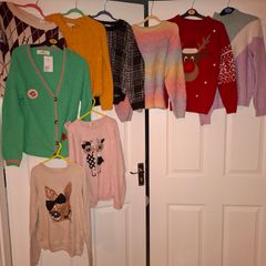 Big bundle of girls jumpers, size 8-10 yo