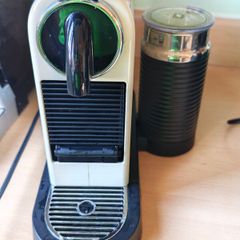 Nespresso coffee machine with floater used only twice