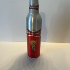Budweiser 2010 metal world cup bottle (full)