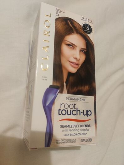 Clairol Root Touch Up