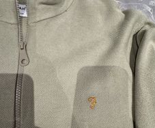 Farah half zip