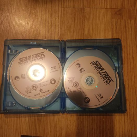 Star Trek Next Generation Bundle (Blu Ray)