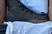 Columbia Boots Size 10uk