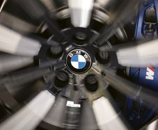 Floating Bmw Centre Caps (68mm)  Free Post