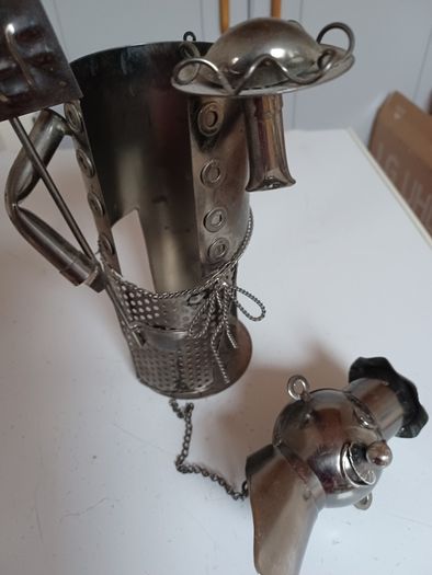 wine bottle holder