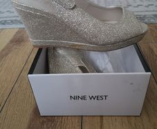 9 West Gold Dressy Sandal