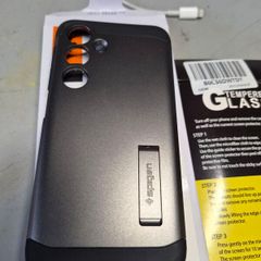 Samsung S24 case and screen protector