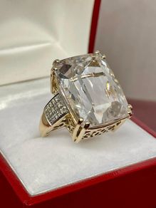 Gold Ring from the Tomas Rae collection, made of 14k Gold
