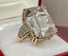 Gold Ring from the Tomas Rae collection, made of 14k Gold