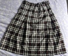 Pipers Hill Naas girls skirt waist size 28