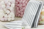 Lot of 200 Silver Candy bags ideal for Xmas, gifts, candy weddings parties candy cart shop small retails and sweet shops SIZE 5x7 inches