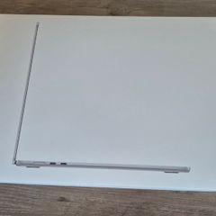 Apple Macbook Air 15" (2026) - M5, 512 Gb Ssd, Ram 16 Gb, Silver