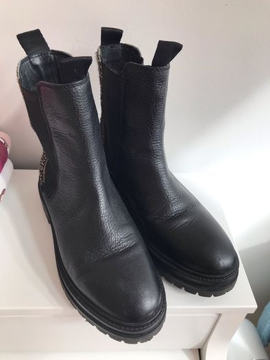 Maruti Leather Boots