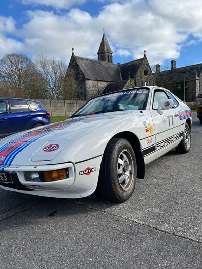 Porsche 924