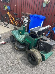 Tractor lawnmower