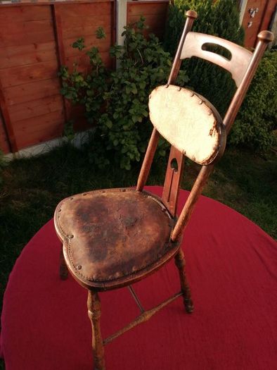 Antique Art Nouveau Rustic Ladies Chair c. 1880