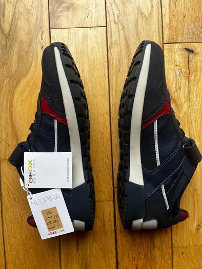 Geox J Alfier Boys Trainers - UK 5 (BNWT) Waterproof