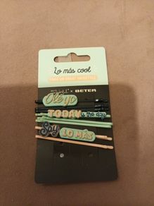 Pack hair slides
