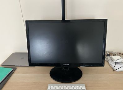 Samsung TV 27"
