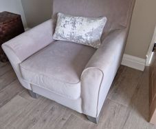 Arm chair