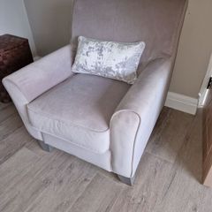 Arm chair