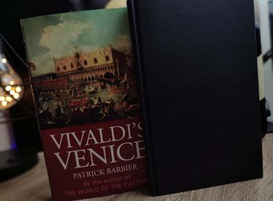 Vivaldi's Venice ! by Patrick Barbier ! Hardcover ! 2003 ! by Souvenir Press !
