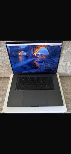 M3 MacBook Pro - Pro Chip
