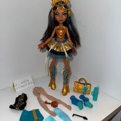 monster high cleo