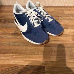 nike pacific size 9 (eur44)