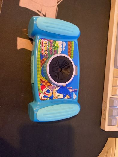 digital camera
