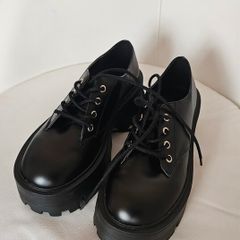 Chunky shoes
