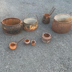 cast iron pots