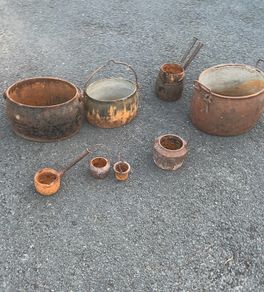 cast iron pots