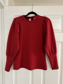 Balloon sleeve blouse in red and navy