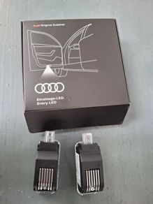 Audi puddle light