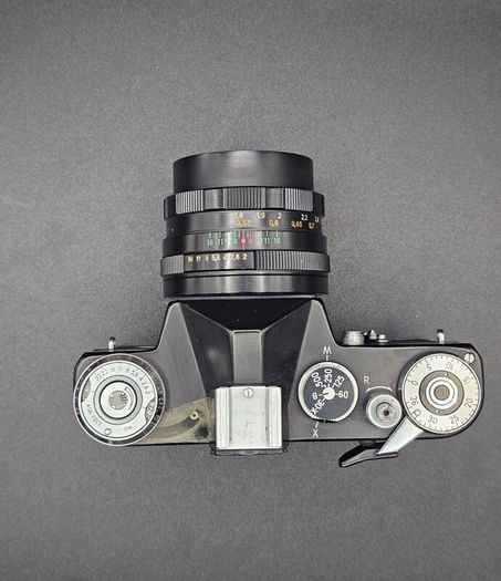 Zenit-EM 35mm Film Camera + 58mm Lens - Vintage Soviet SLR