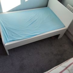 Two kids extendable beds from IKEA