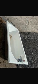 bath tub