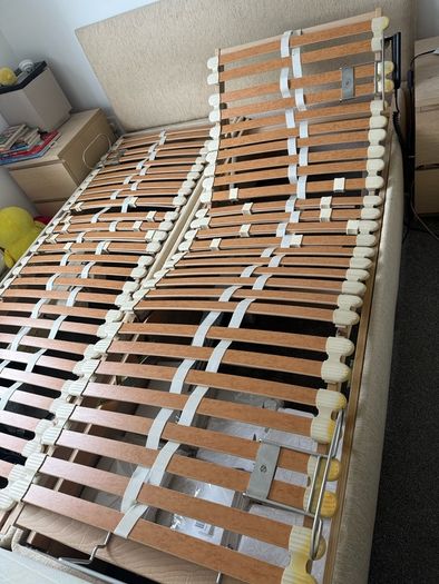 King size adjustable bed