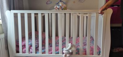Oslo sleigh cot bed