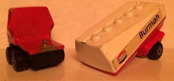 Matchbox 1-75 Freeway Tanker