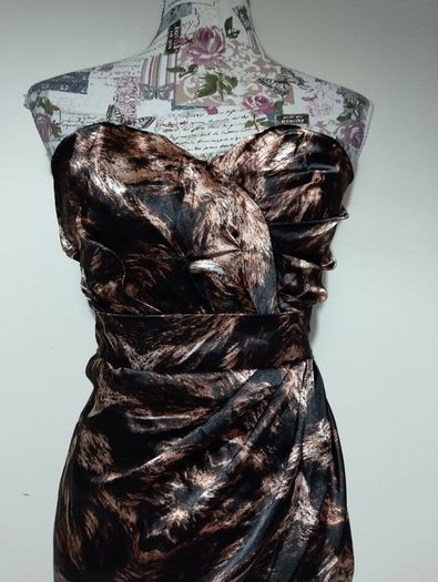 stunning Ax Paris Dress, New