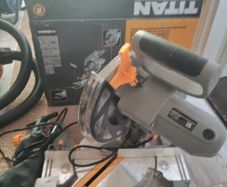 Compound Mitre Saw. Titan